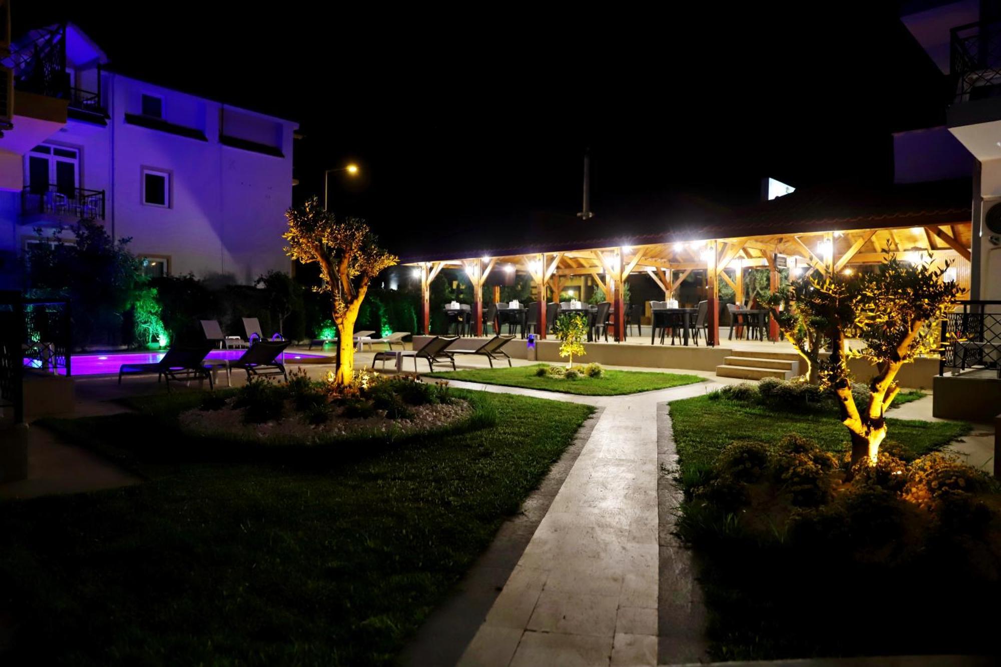 Akin Apart And Hotel Antalya Eksteriør billede